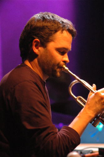 Arve Henriksen �i�A�����F�E�w�����N�Z���j �ʐ^